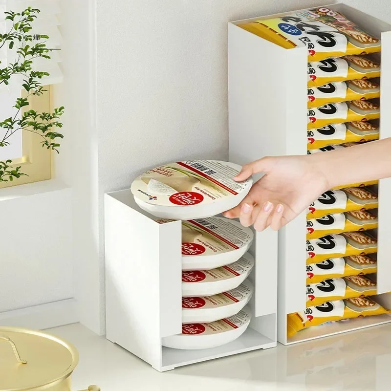Food Storage Pantry - กล่องเก็บบะหมี่กึ่งสำเร็จรูป อุปกรณ์จัดระเบียบครัวอเนกประสงค์สำหรับถ้วยบะหมี่ ภาชนะเก็บอาหารในครัว สามารถวางซ้อนกันได้